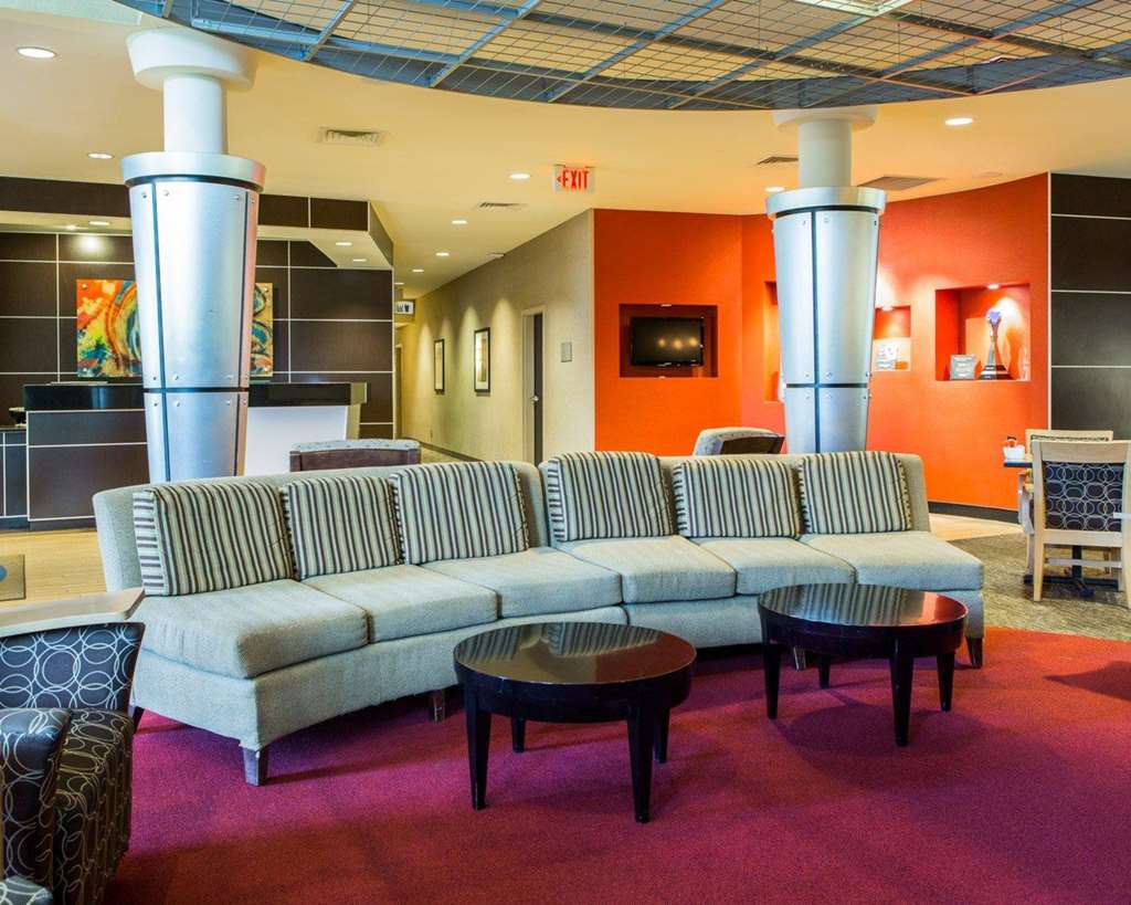 Cambria Hotel Traverse City - photo 6