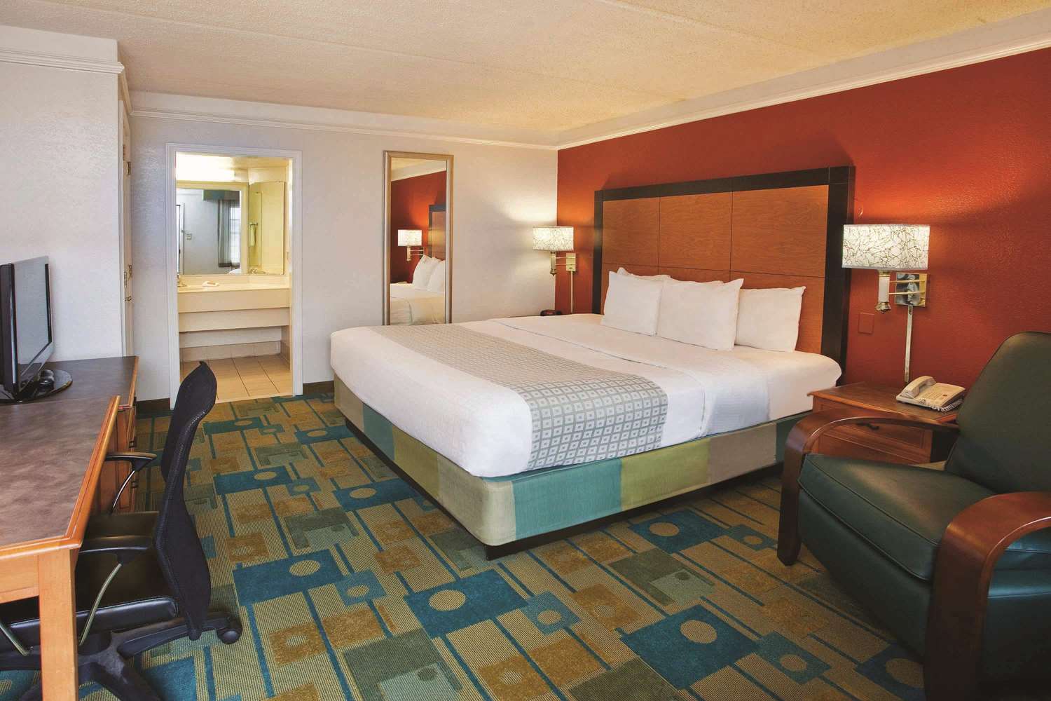 La Quinta Inn Savannah Midtown - photo 10