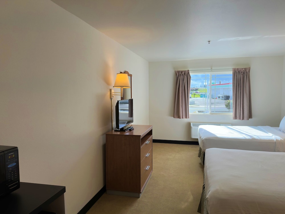 Peppermill Empress Inn - photo 28