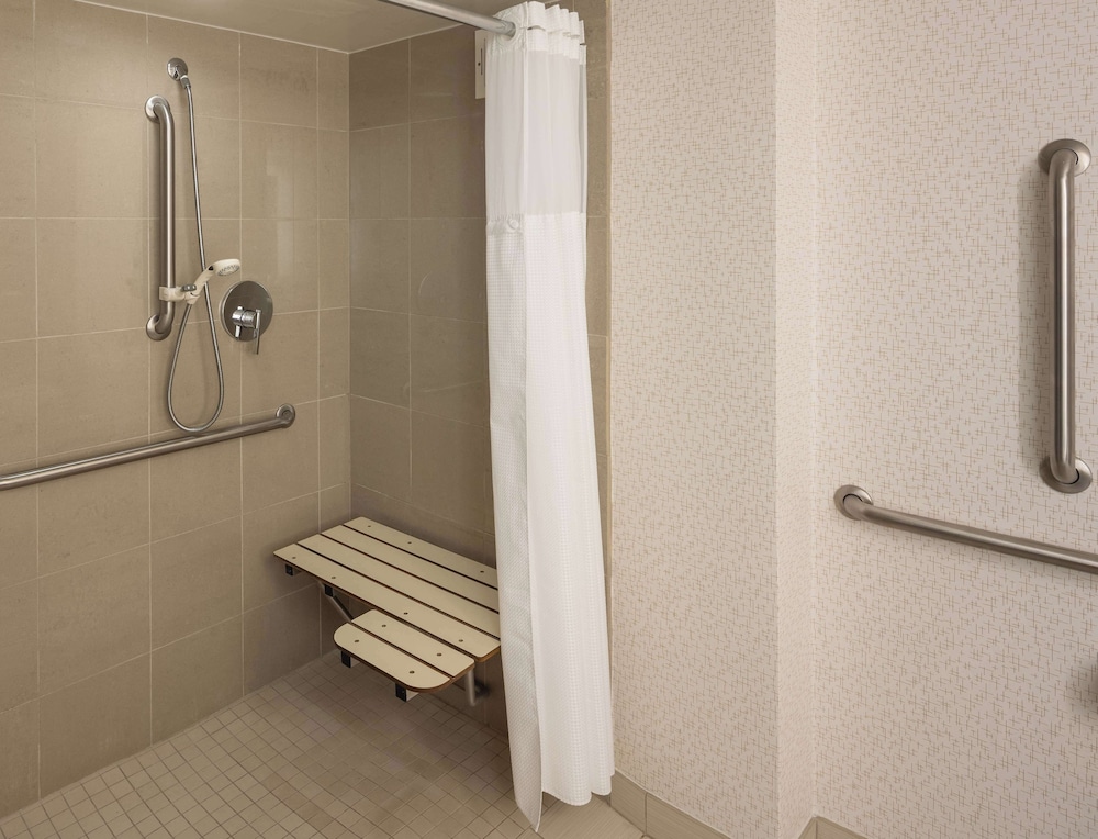 Hilton Durham near Duke University - photo 26