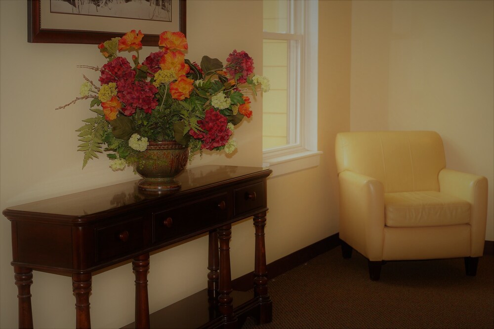 Golden Eagle Lodge Resort - photo 27