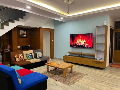 Bonjour Travellers Hostel — 4-Star Luxury Hotel in Hyderabad, India