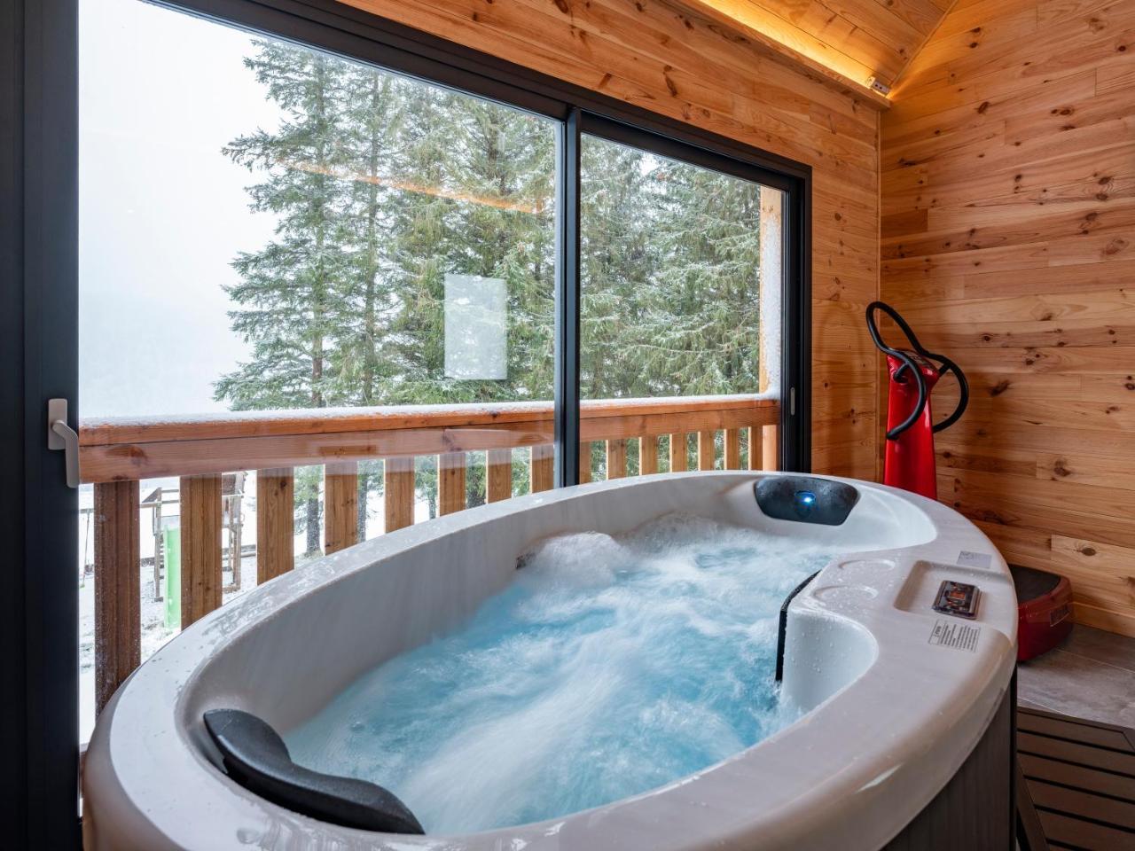 Chalet PomPin — 5-Star Luxury Hotel in Mont-Dore, France