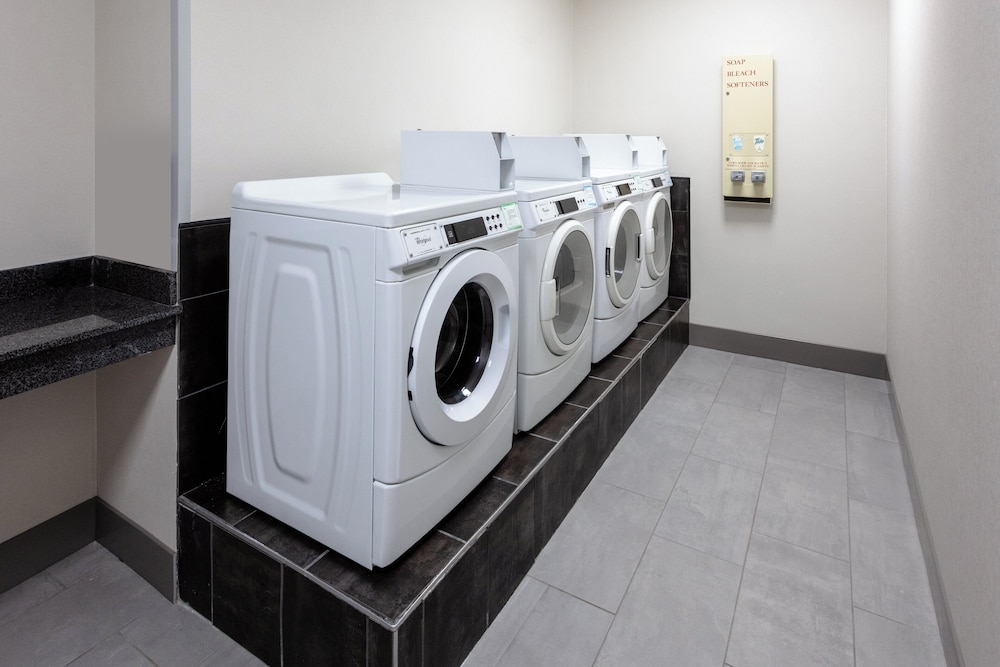 Holiday Inn Express Kearney by IHG - photo 29
