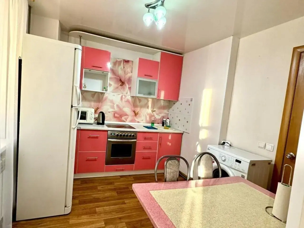 Sharman on Livanov Avenue 13 in Ulyanovsk, Russia