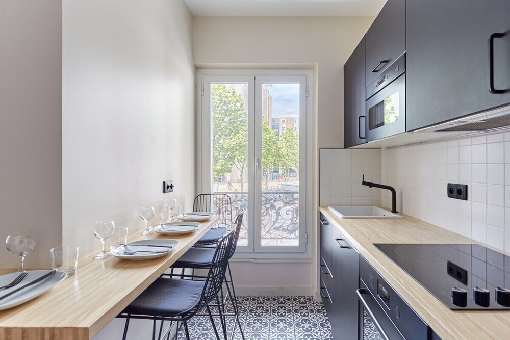 Modern Apartment Invalides Eiffel Tower — Paris — photo 4