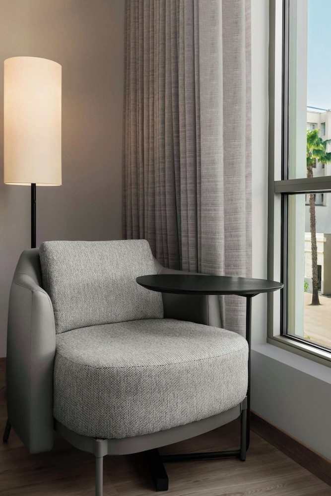 AC Hotel Pasadena - photo 18