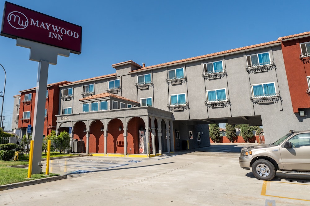 Maywood Inn - photo 36