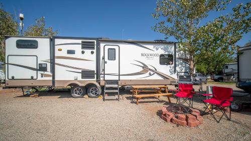 Moab Rv Resort Rv III Fully Setup Ok43 - photo 3