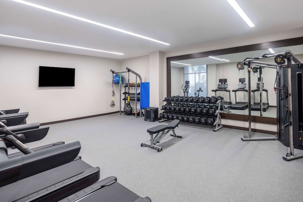 Hilton Garden Inn Pomona Chino - photo 31