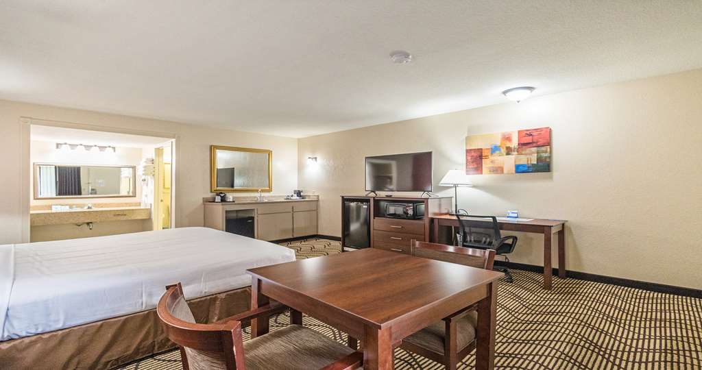 Best Western Roseville Inn - photo 18