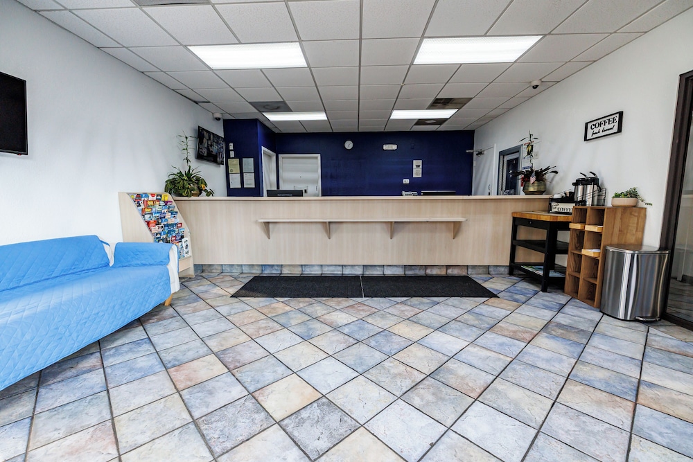 Budget Inn Greenville By Hotel O I 85 - photo 3