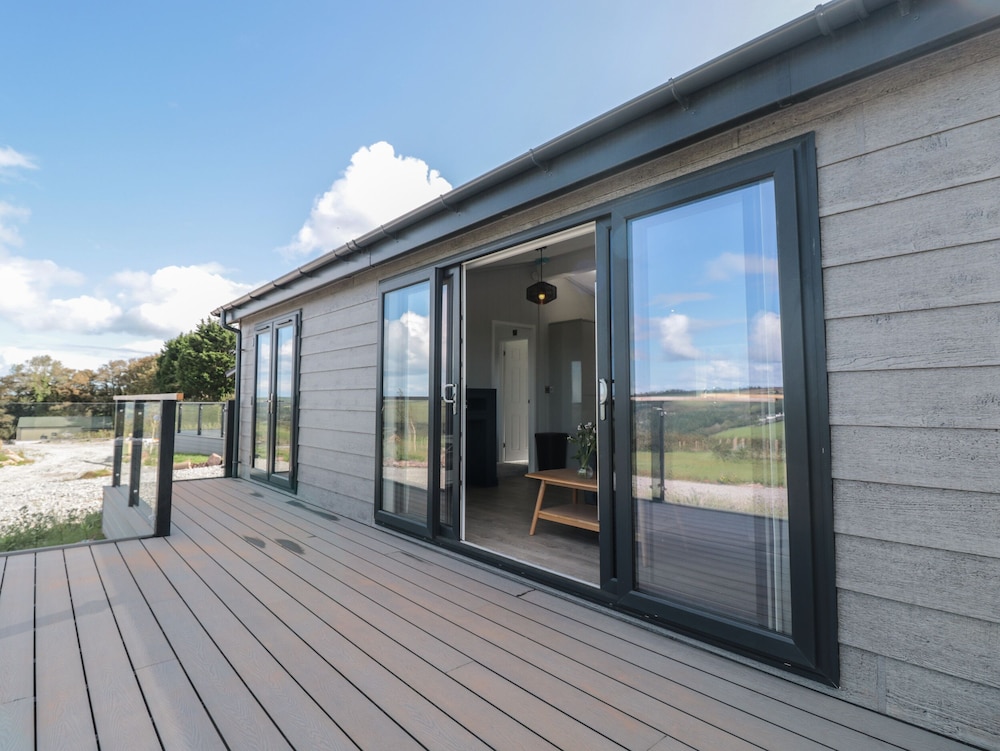 Buttercup Lodge — 4-Star Luxury Hotel in Dartmouth, United Kingdom