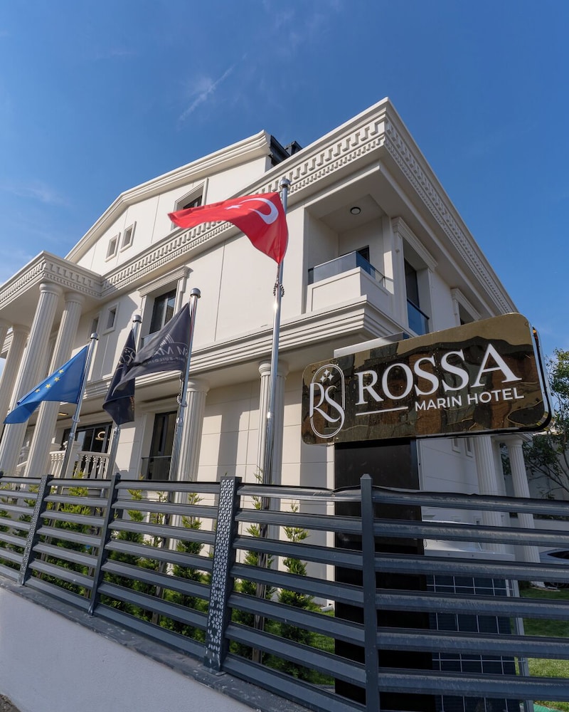 Rossa Marin Hotel in Darica, Turkey