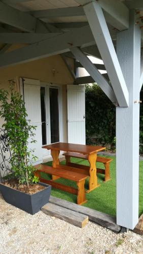 Studio Des Ventoulines — hotel in Cenac-Et-Saint-Julien