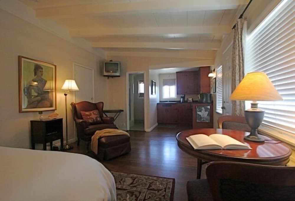 The Tides Laguna Beach - photo 29