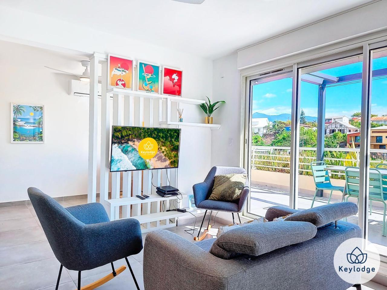 Le Victoria vue mer et montagne — 4-Star Luxury Hotel in Saint-Pierre, Réunion