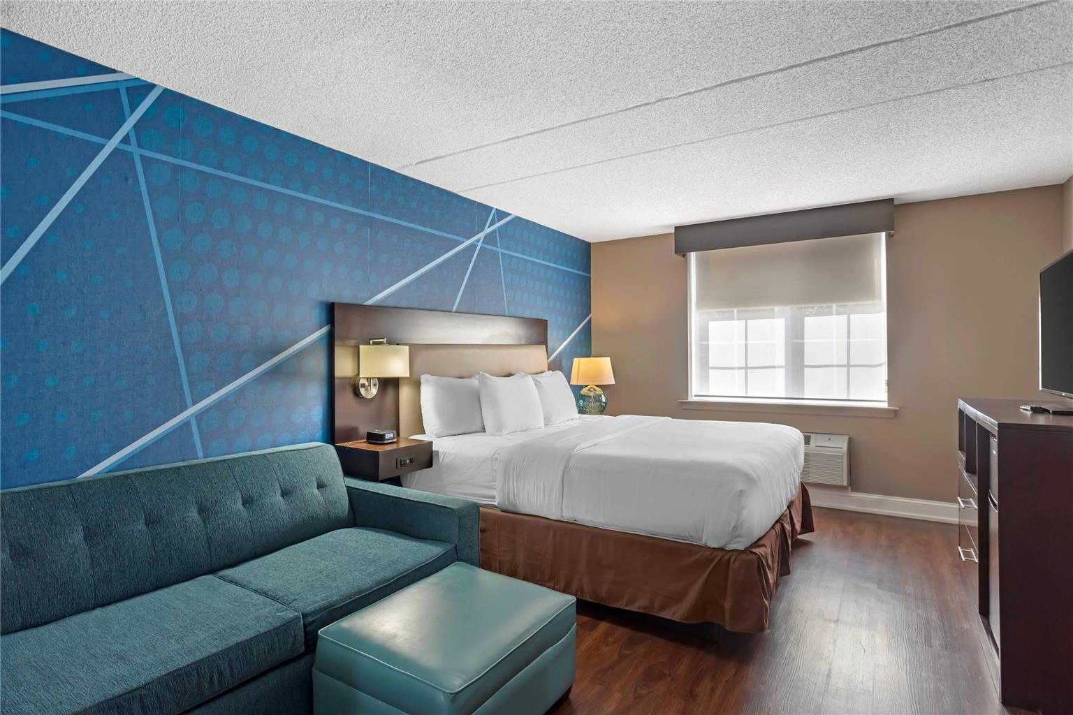 Comfort Inn & Suites Pottstown Eastern Gateway - photo 13