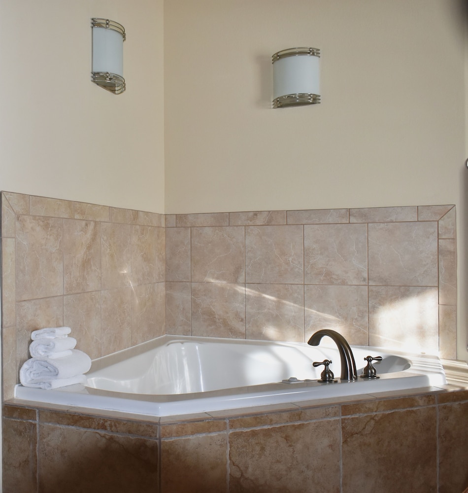 Holiday Inn Express & Suites Silt Rifle by IHG - photo 11
