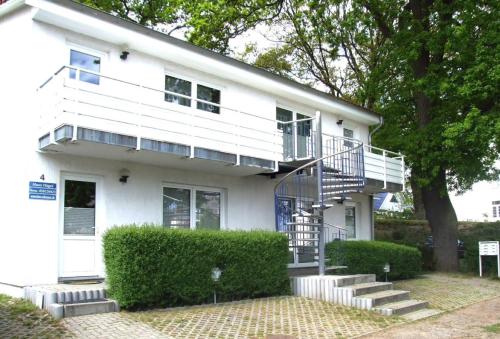 Haus Hügel Wohnung 3 — 4-Star Luxury Hotel in Ostseebad Binz, Germany
