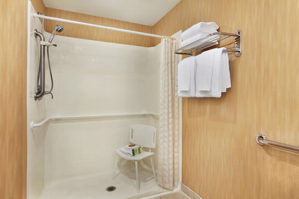 Hilton Ocean City Oceanfront Suites - photo 41