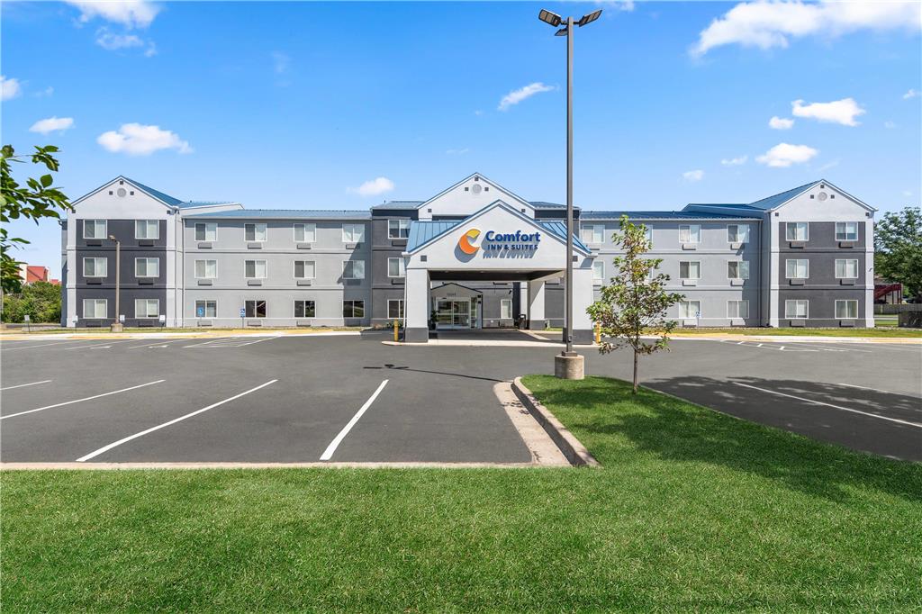 Comfort Inn & Suites Olathe Kansas City - photo 3