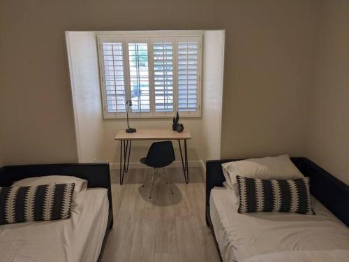 Heated Pool Spacious Cheerful Home 5br 3bath — 4-Star Luxury Hotel in Chandler, United States