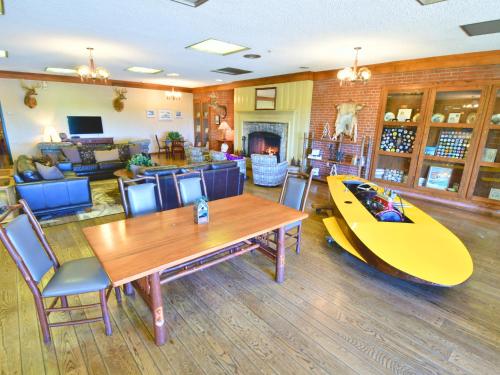 Clifty Inn - photo 12