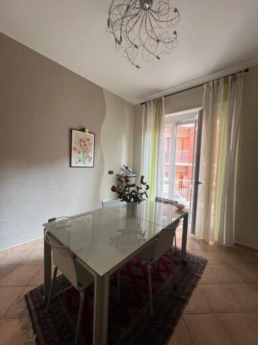 CASA TIO PIERO Centrale accogliente e confortevole — 4-Star Luxury Hotel in Asti, Italy