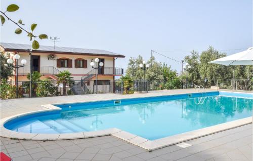 Lovely Home In Caronia — Caronia — photo 2