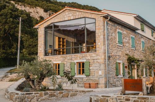 Mountain Lodge Istria Stone Lodge II — 4-Star Luxury Hotel in Buzet, Croatia