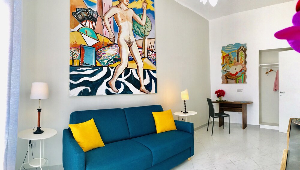La Casa di Euclide with Free Parking — 4-Star Luxury Hotel in Salerno, Italy