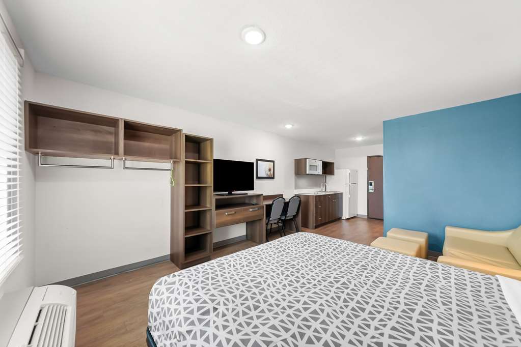 WoodSpring Suites Hudson Port Richey - photo 23