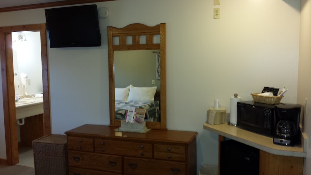 The Garrett Inn - photo 9