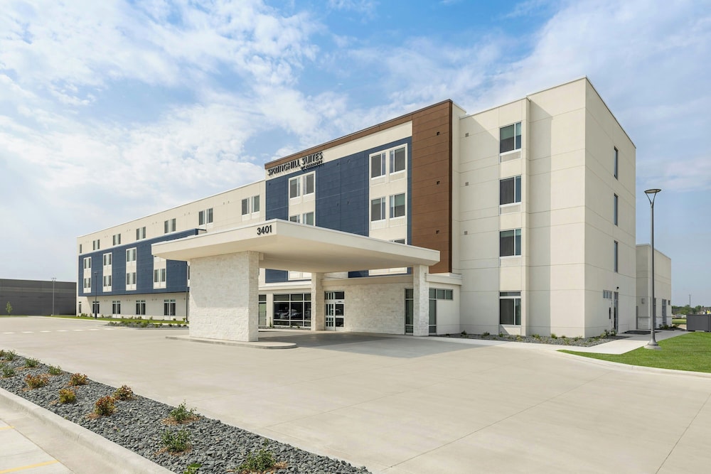 SpringHill Suites by Marriott Fargo - photo 45