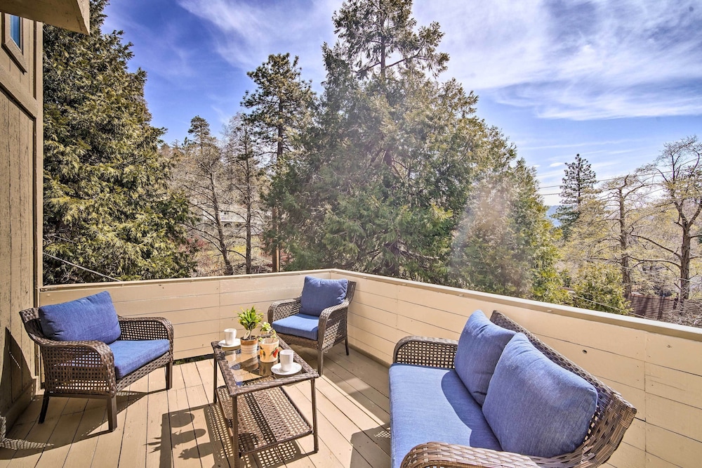 Crestline Cabin With Deck 1 Mi To Lake Gregory 17926572 — Crestline