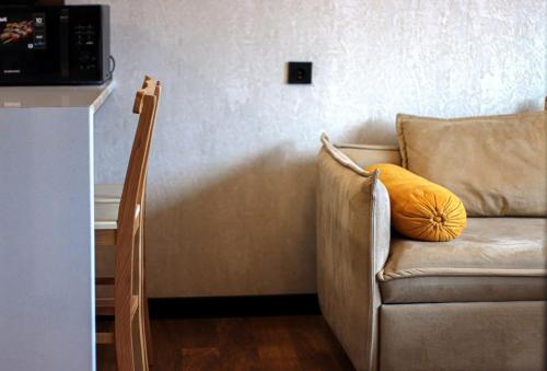 Newly Renovated Stylish 1BR Apartment For 4