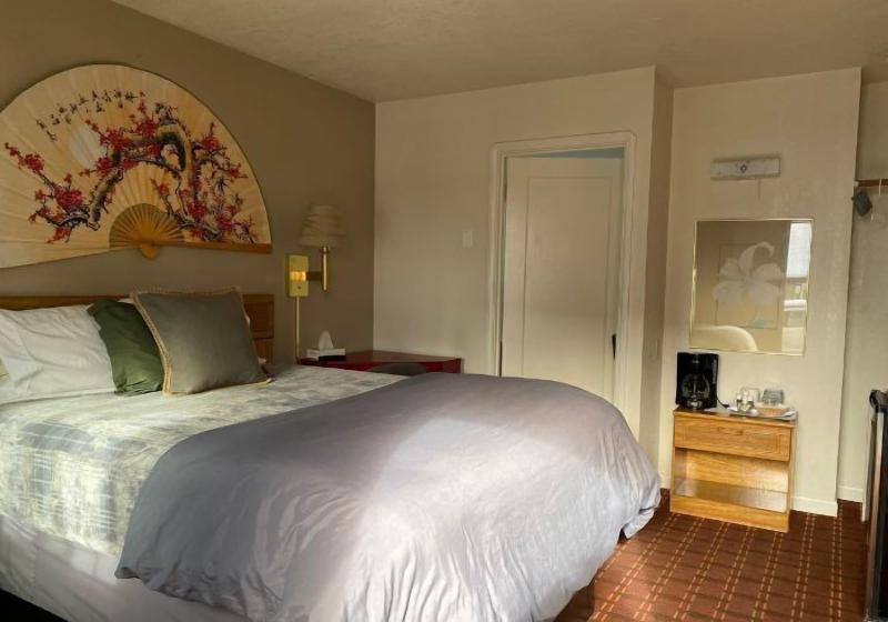 Monte Bianco Inn in Mount Shasta, United States