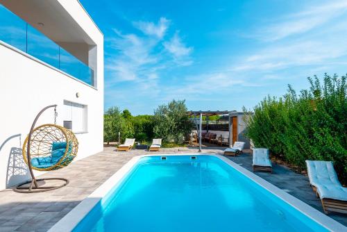 Villa Nika — 4-Star Luxury Hotel in Vodice, Croatia