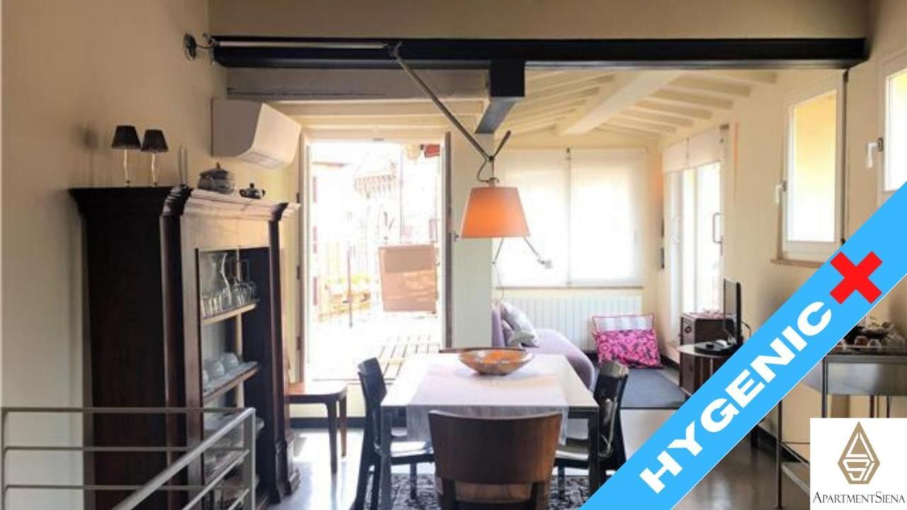 La Costarella Central With Cozy Terrace — 4-Star Luxury Hotel in Siena, Italy
