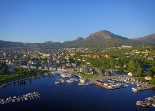 Small Apartment In The Harbour Of J Rpeland 20193398 — Jorpeland