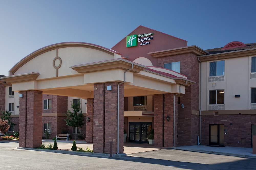 Holiday Inn Express & Suites Kanab an IHG Hotel - featured photo