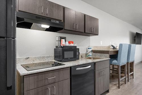 Riverstone Suites Chippewa Falls - photo 35