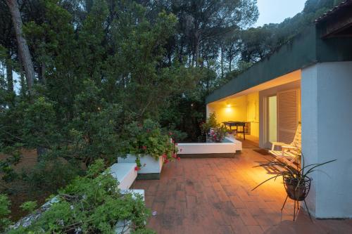 Villa Margherita Sardegna 250 m dalla spiaggia — 4-Star Luxury Hotel in Pula, Italy