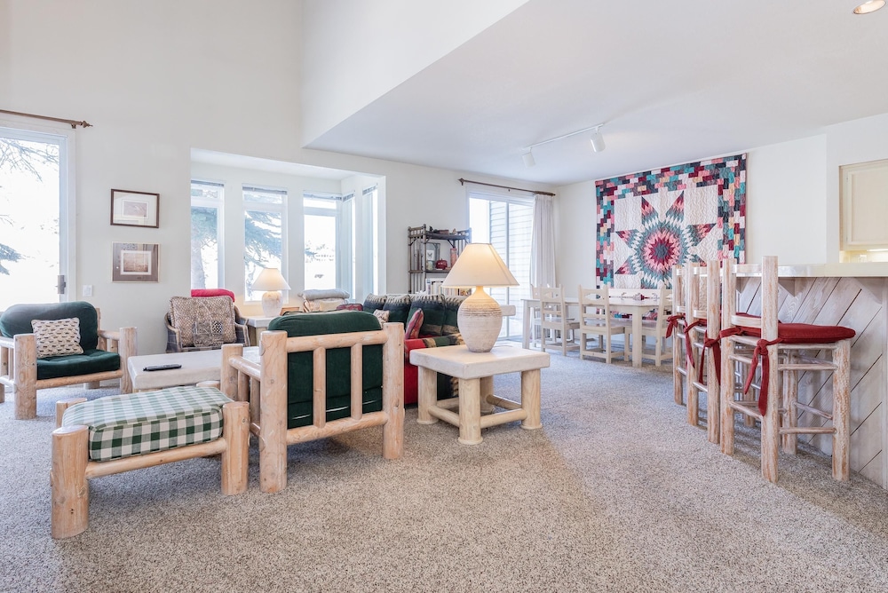 Snowcreek #510 Phase IV - photo 18