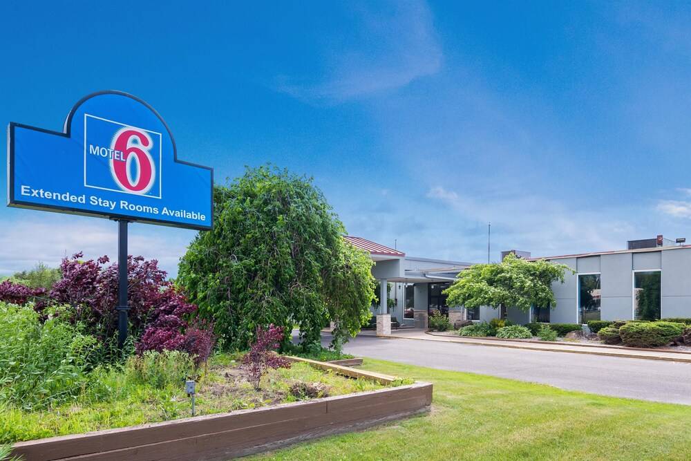 Motel6 Oriskany NY - photo 50