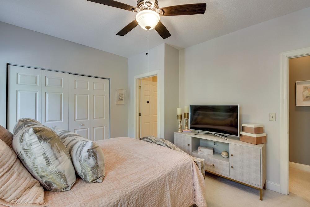 Kingwood Resort Condo with Golf Course Views - photo 18