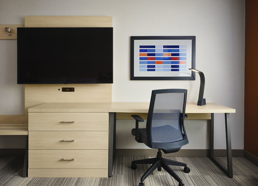 Holiday Inn Express & Suites Lockport by IHG - photo 10