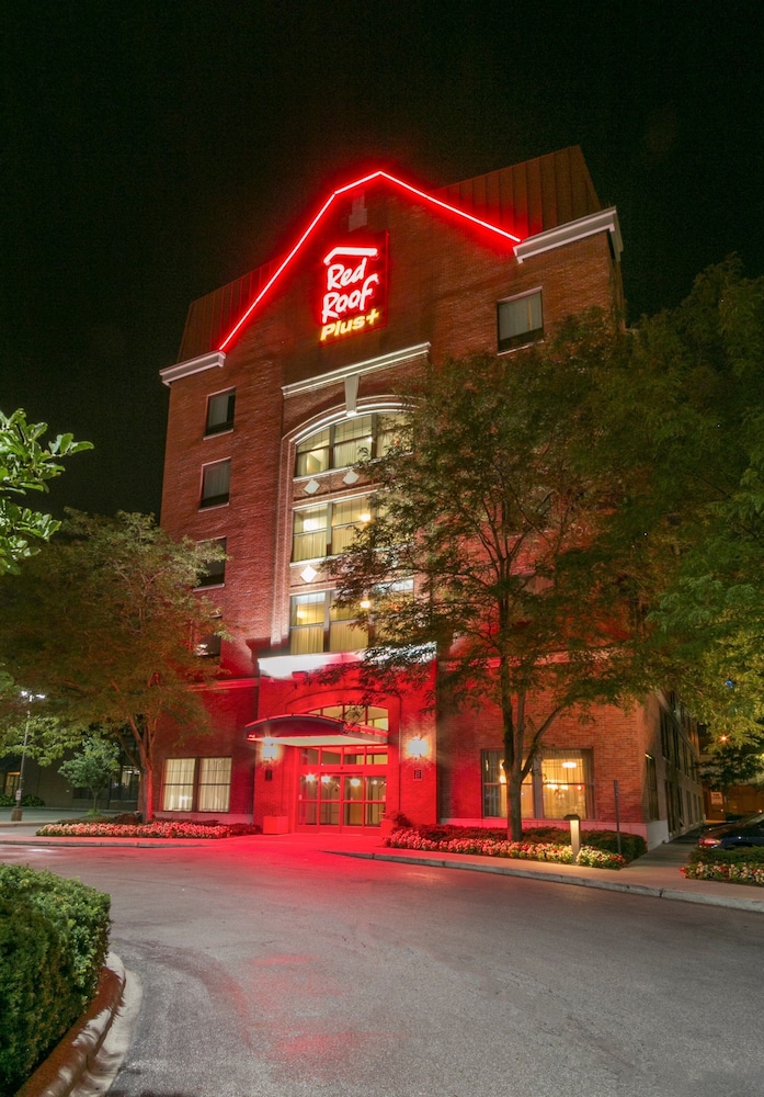 Red Roof Inn PLUS Columbus Downtown Convention Center - photo 41