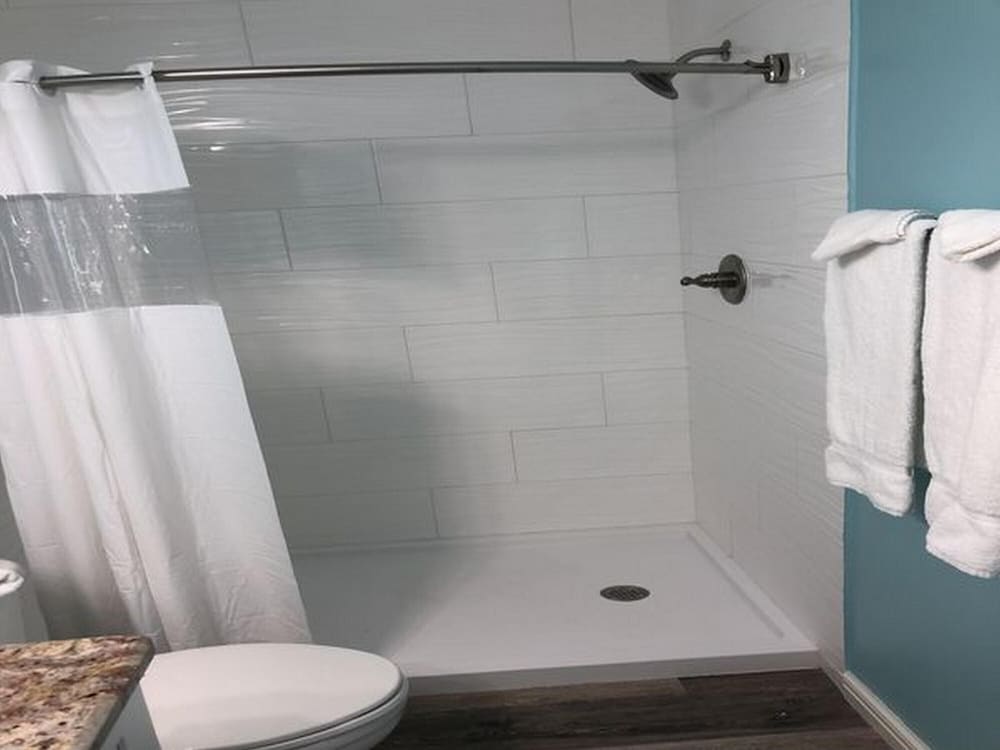 Beachgate CondoSuites & Motel - photo 121